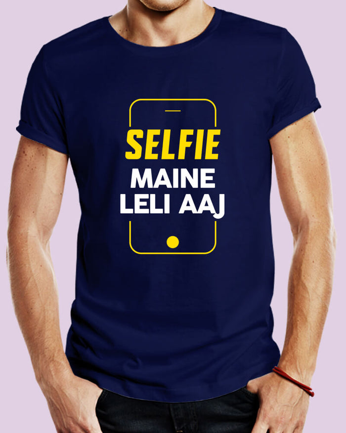 Selfie Maine Leli Aaj Desi Funny Quote Unisex Tshirt - The Squeaky Store
